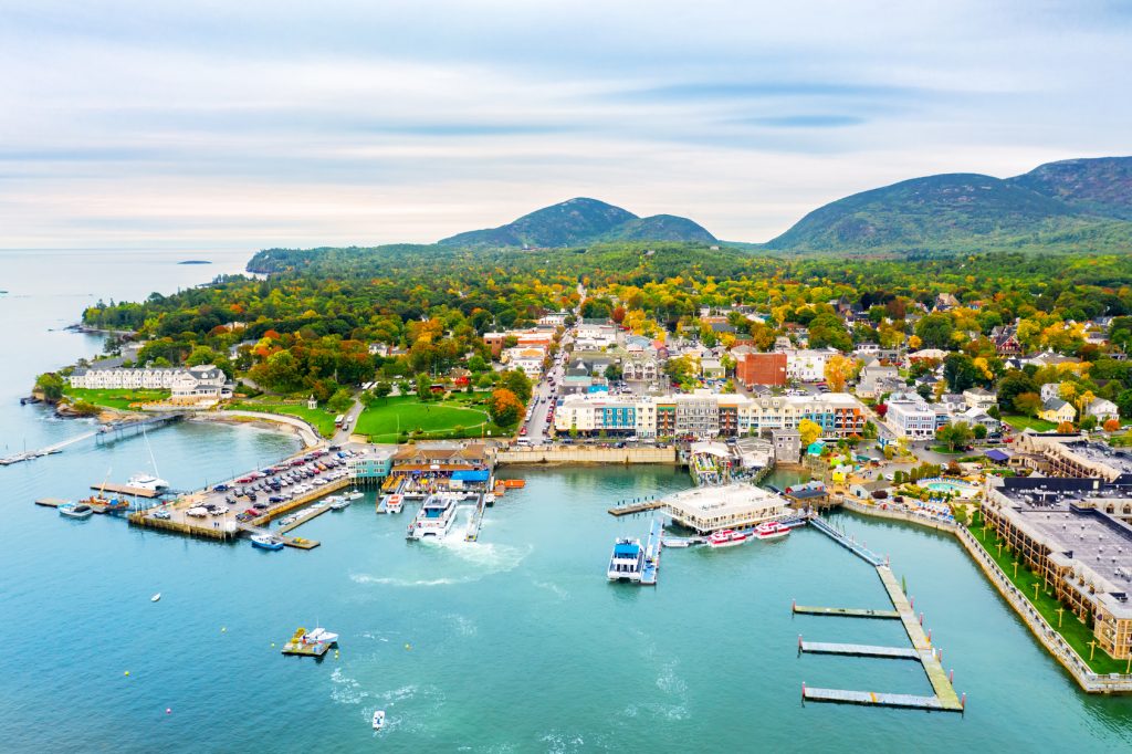 fall-leaf-colors-bar-harbor-maine